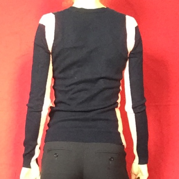 Aqua Cashmere navy and pink sweater - Picture 5 of 6